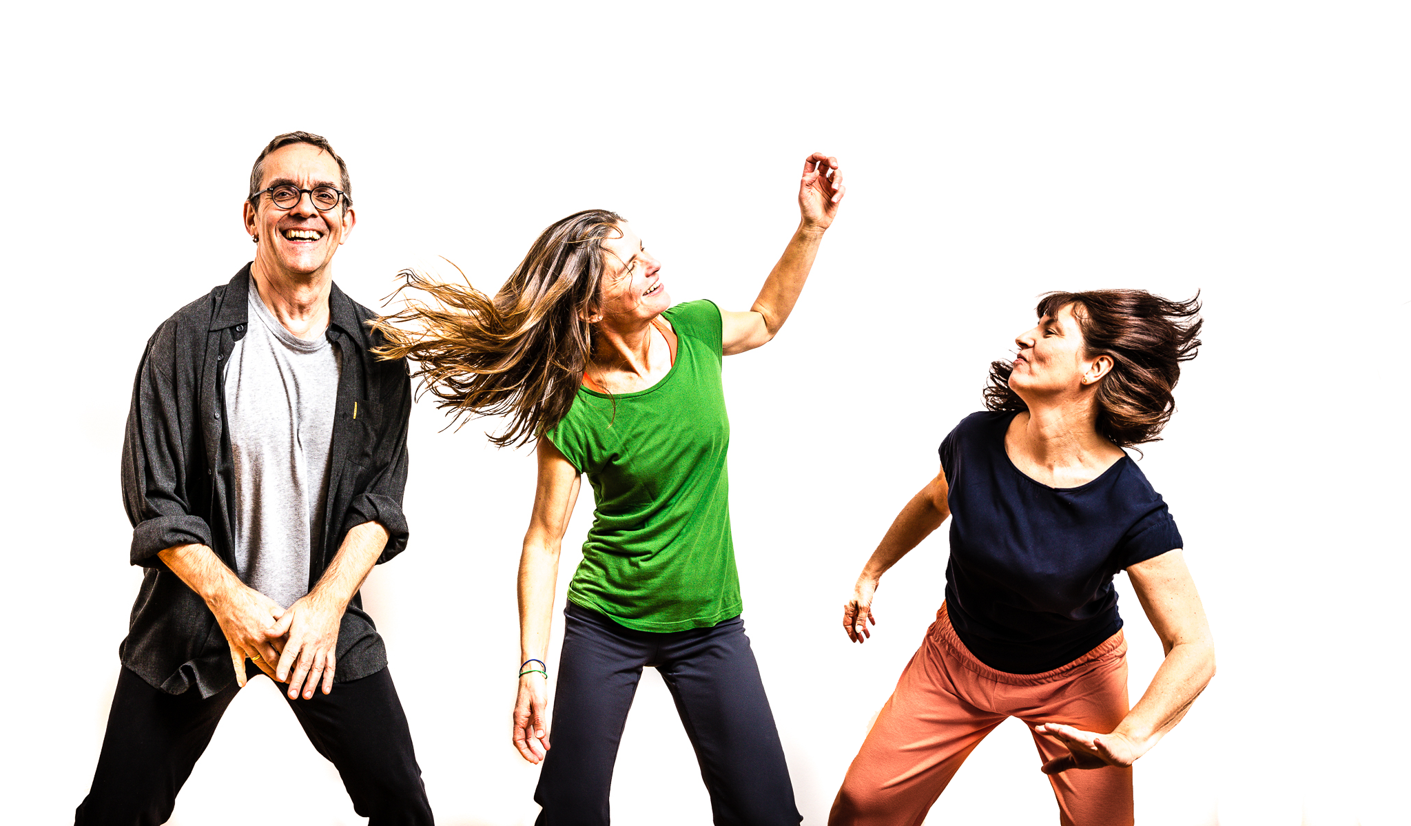 Beate, Eva und Eberhard tanzen Core Connexion